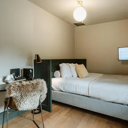 Du Pecheur Hotel 4*