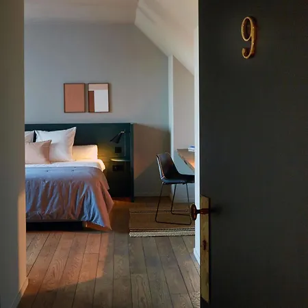 Du Pecheur Hotel
